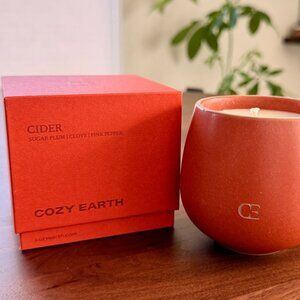 Cozy Earth Cider Luxury Candle 9.2oz Sugar Plum Clove Pink Pepper NIB